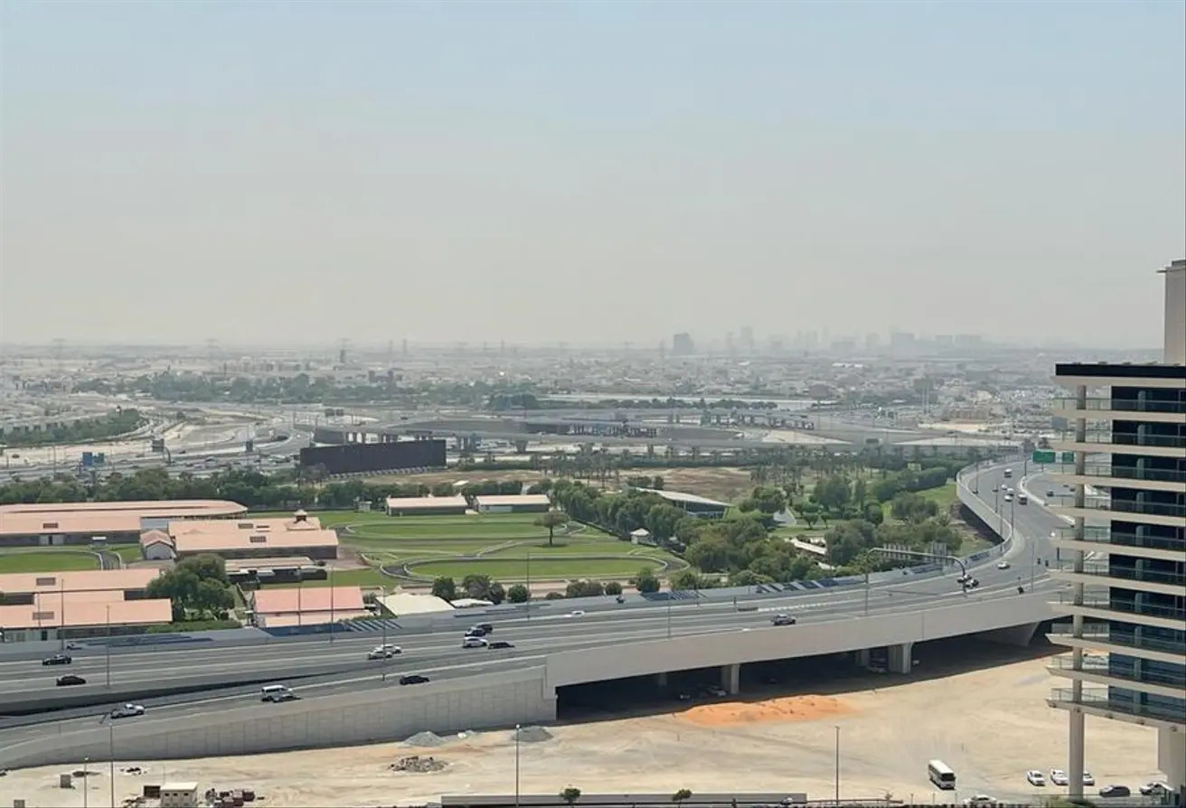 استودیو بیزنس بی B107 - تصویر 5